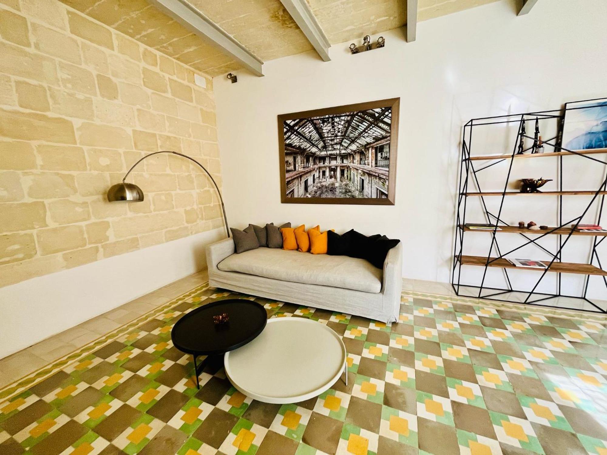 Cozy Charming Apartment In Old Bakery Street バレッタ エクステリア 写真